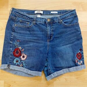 Vintage America Bestie Short embroidered with flowers Bermuda Style Shorts 8